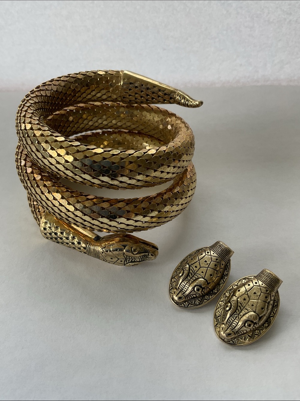 VTG Gold Mesh Snake Coil Whiting and Davis Bracelet & Clip Earrings Signed SET - Picture 2 of 9